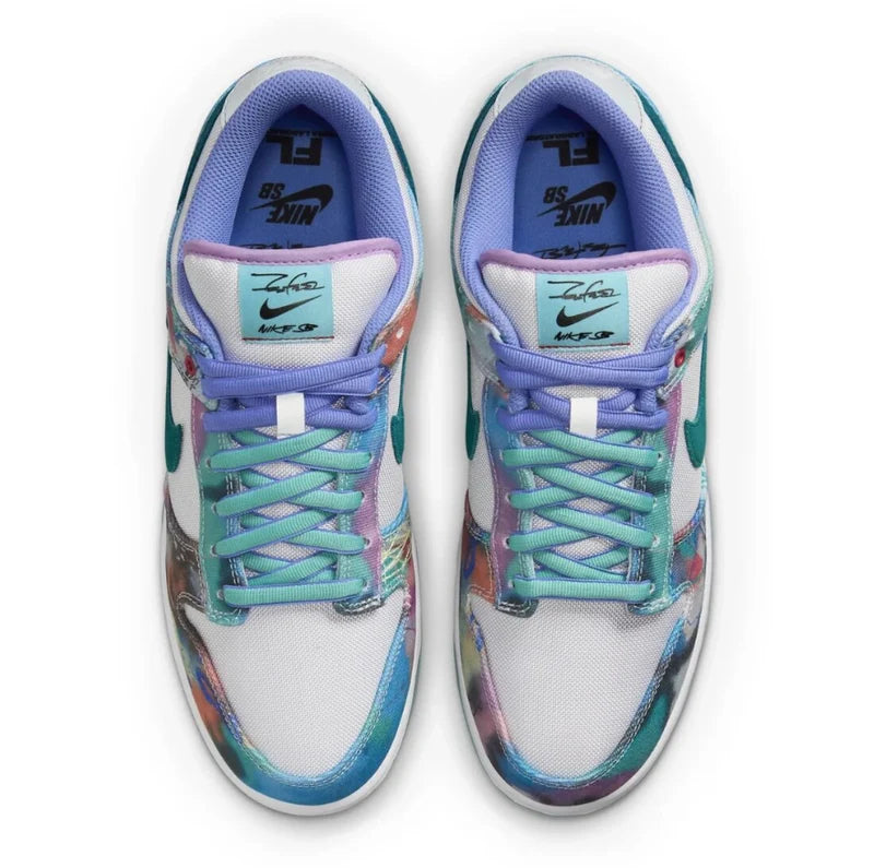 Futura × Nike SB Dunk